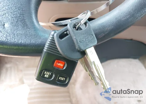 1997 Ford F-250 Lariat/Standard/Xl/Xlt from USA, damaged, VIN 1FTFX28L7VNB80622